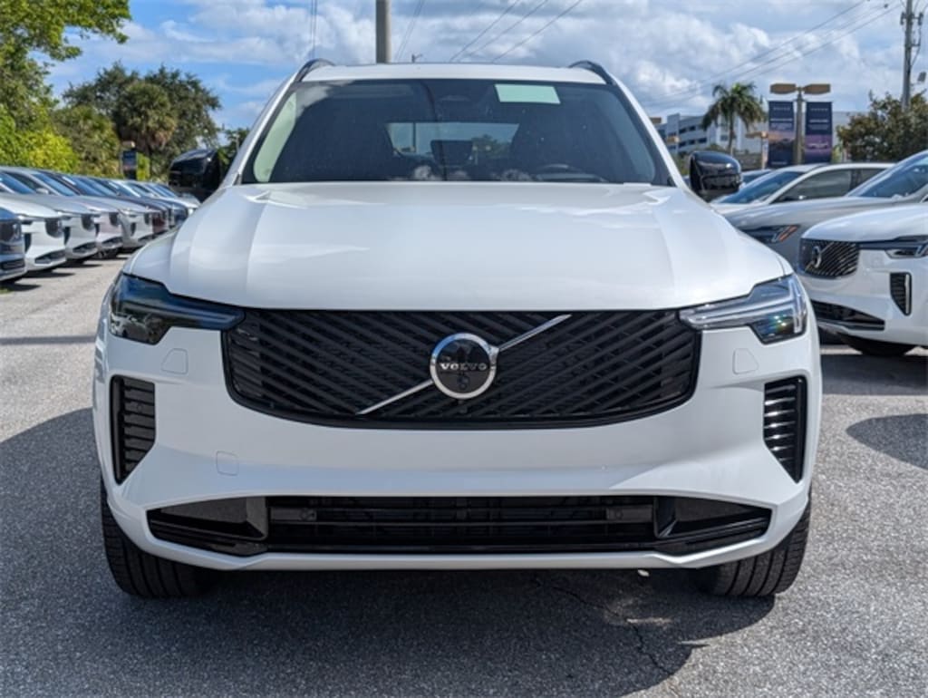 New 2026 Volvo XC90 B6 Ultra Dark Theme 7-Seater SUV