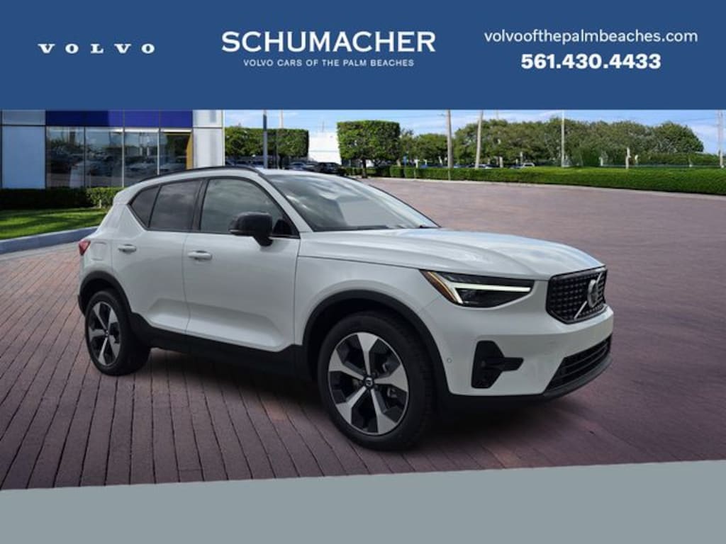 New 2026 Volvo XC40 B5 Plus SUV