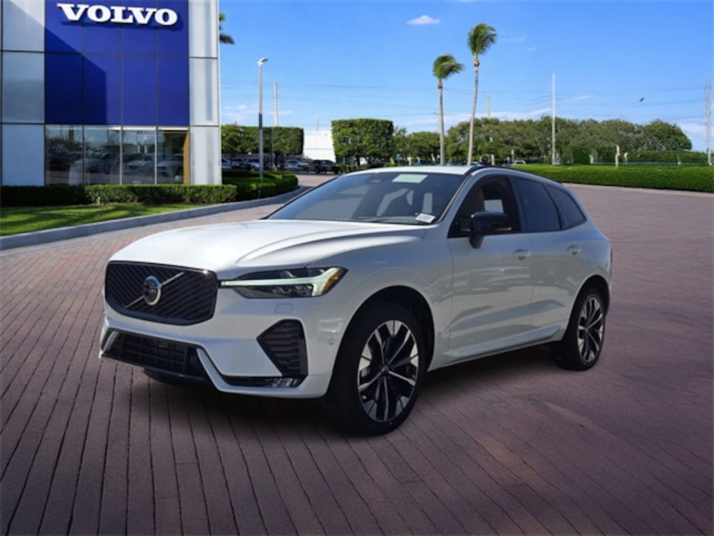 New 2026 Volvo XC60 B5 Plus SUV