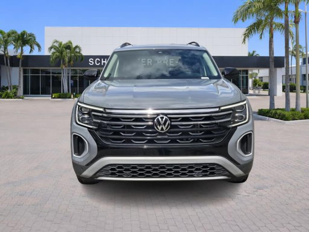 Used 2025 Volkswagen Atlas 2.0T Peak Edition SUV