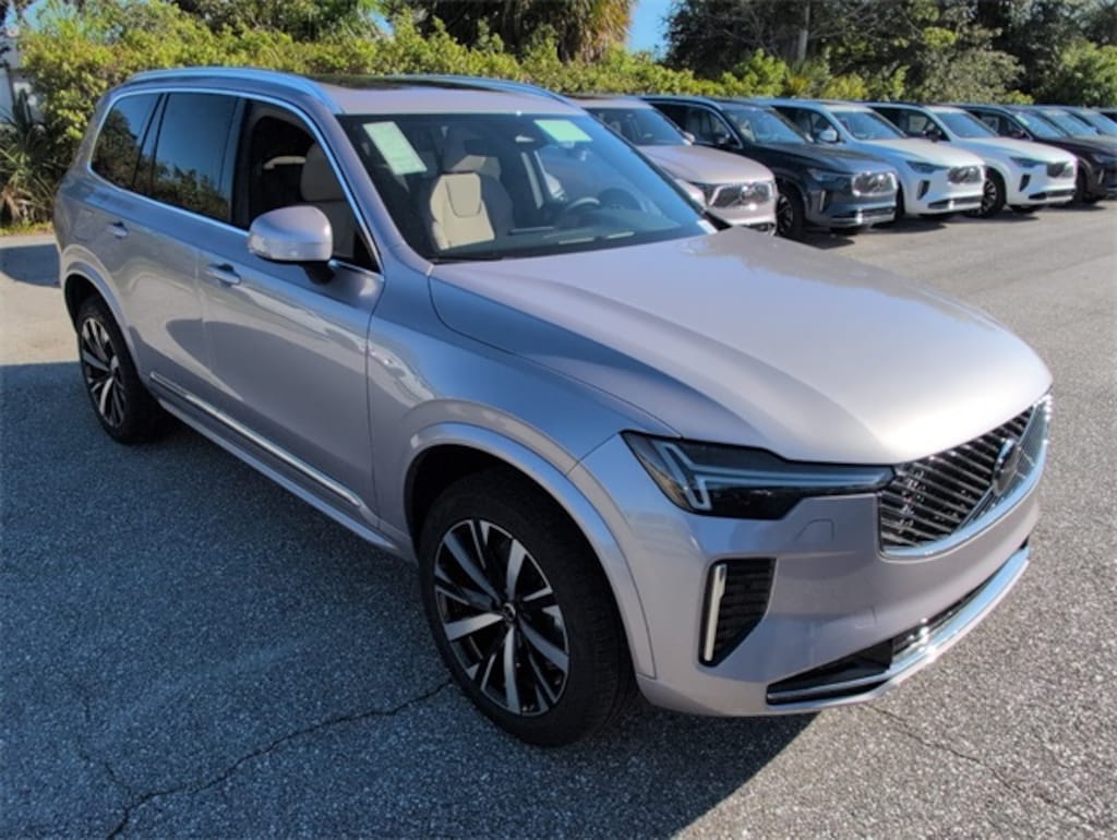 New 2026 Volvo XC90 B5 Core SUV