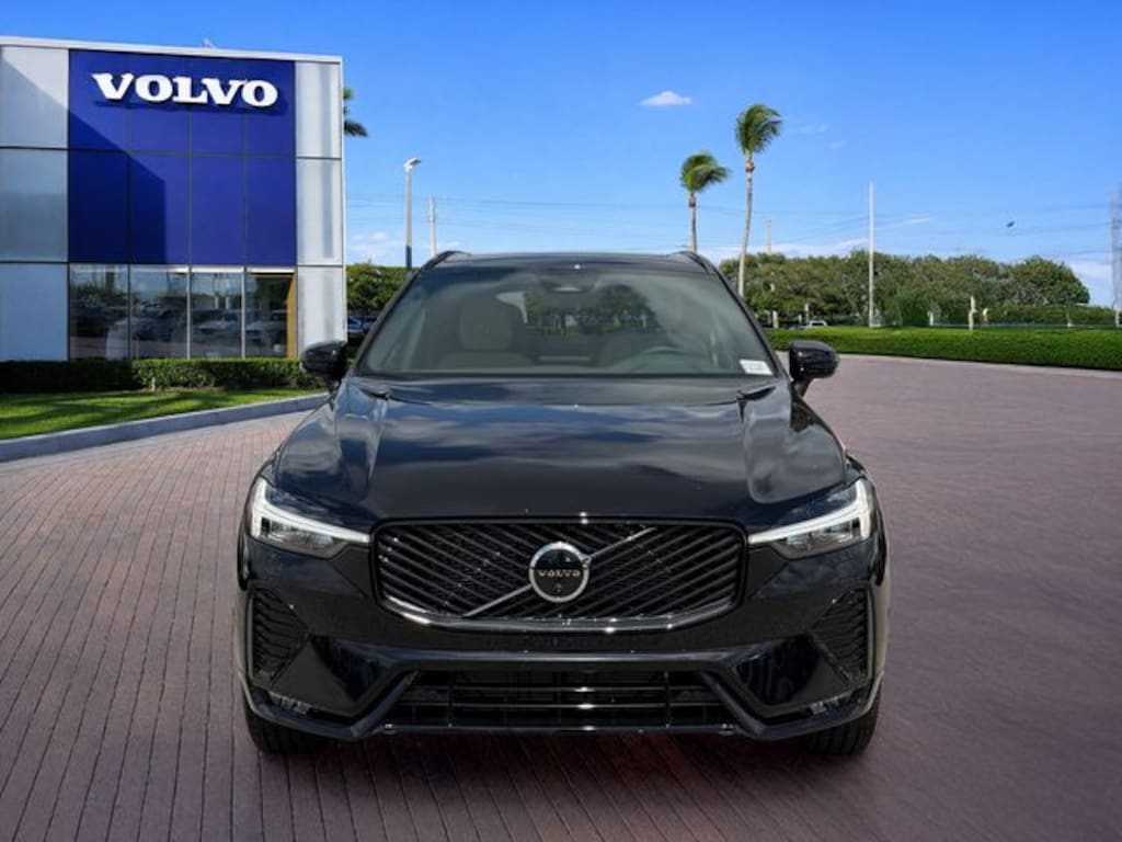 New 2026 Volvo XC60 B5 Plus SUV
