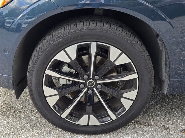 2026 Volvo XC60 Plus - Photo 12