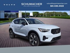 2026 Volvo XC40 B5 Plus AWD SUV
