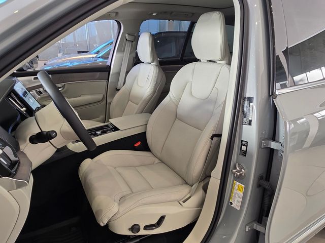 2026 Volvo XC90 Ultra - Photo 14