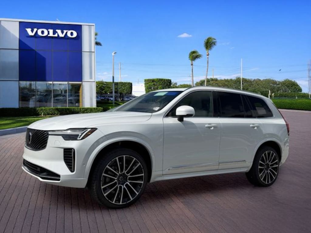 New 2026 Volvo XC90 B6 Plus 7-Seater SUV
