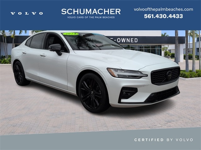 2024 Volvo S60 B5 Plus Black Edition Sedan