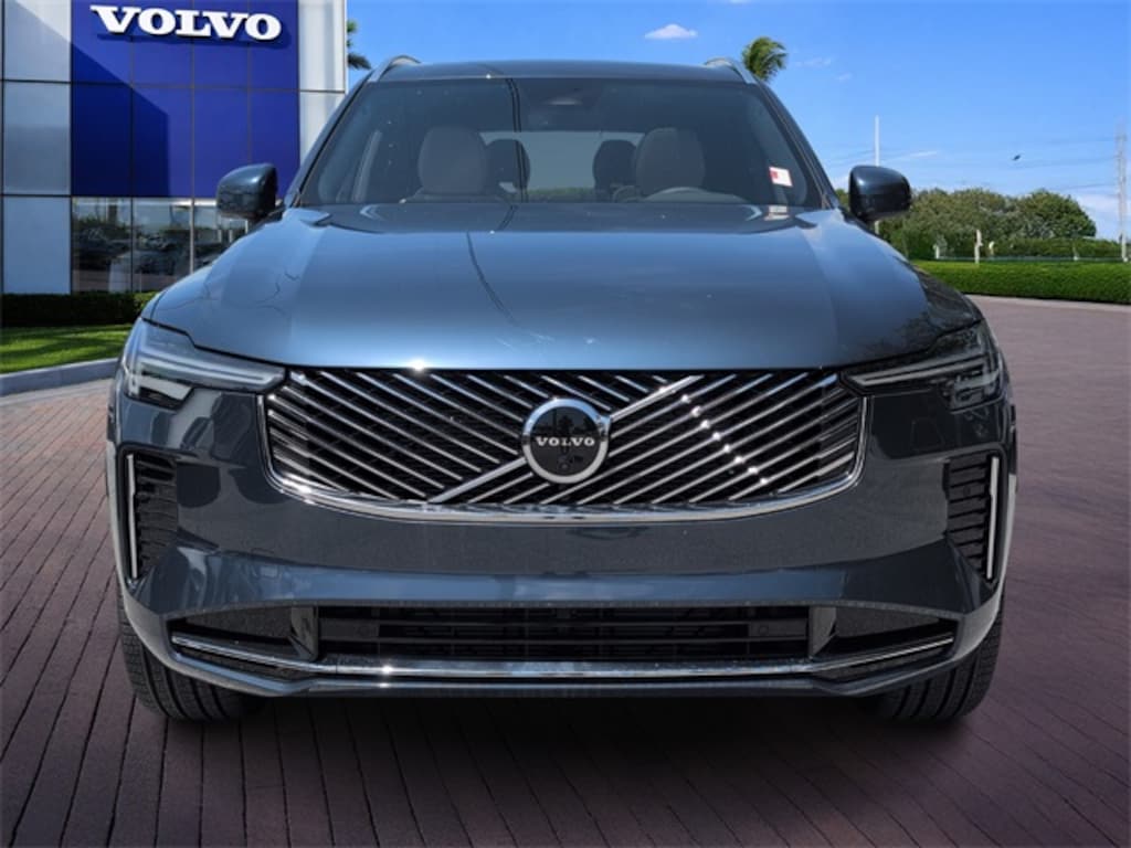 New 2026 Volvo XC90 B6 Plus 7-Seater SUV
