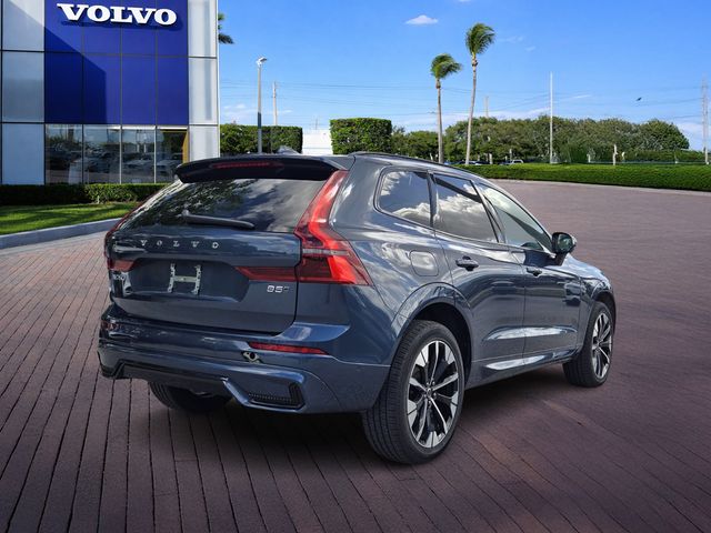 2026 Volvo XC60 Plus - Photo 7