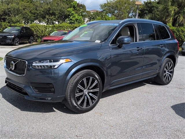 2023 Volvo XC90 Core photo 4