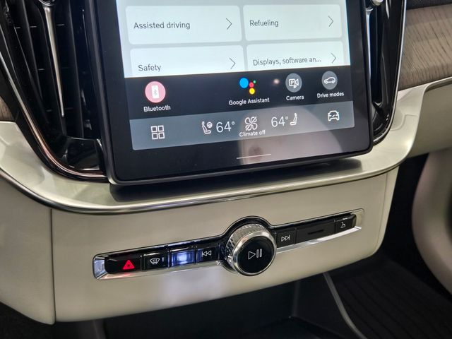 2026 Volvo XC90 Ultra - Photo 24