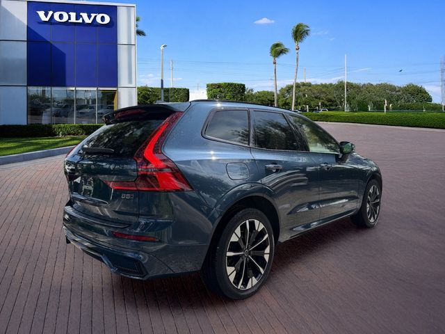 2026 Volvo XC60 Plus - Photo 7