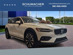 2026 Volvo V60 Cross Country B5 Ultra AWD Wagon
