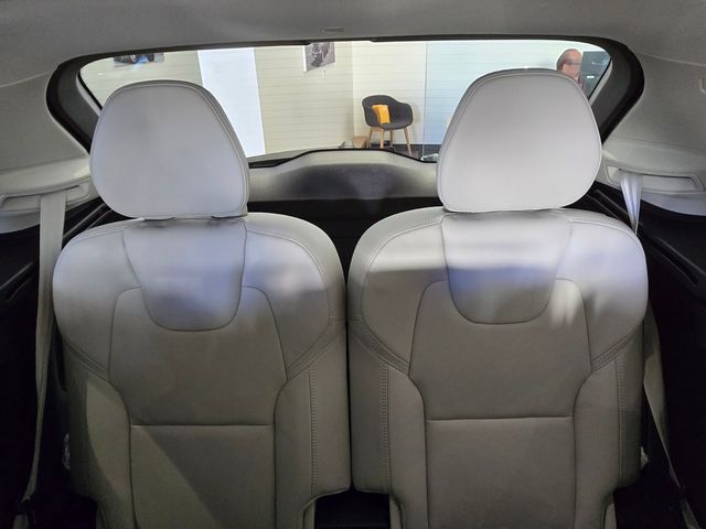 2026 Volvo XC90 Ultra - Photo 17