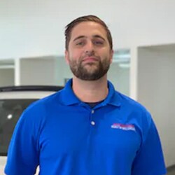 Staff member Alex Servedio from 860a2ae751ba