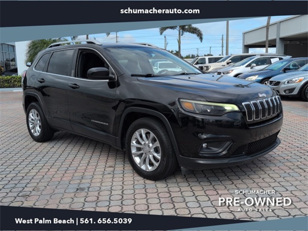 Used 2019 Jeep Cherokee Latitude SUV