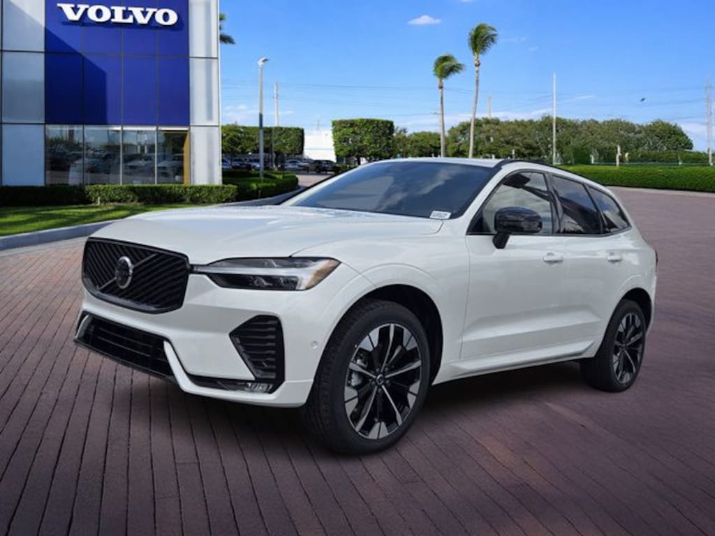 New 2026 Volvo XC60 B5 Plus SUV