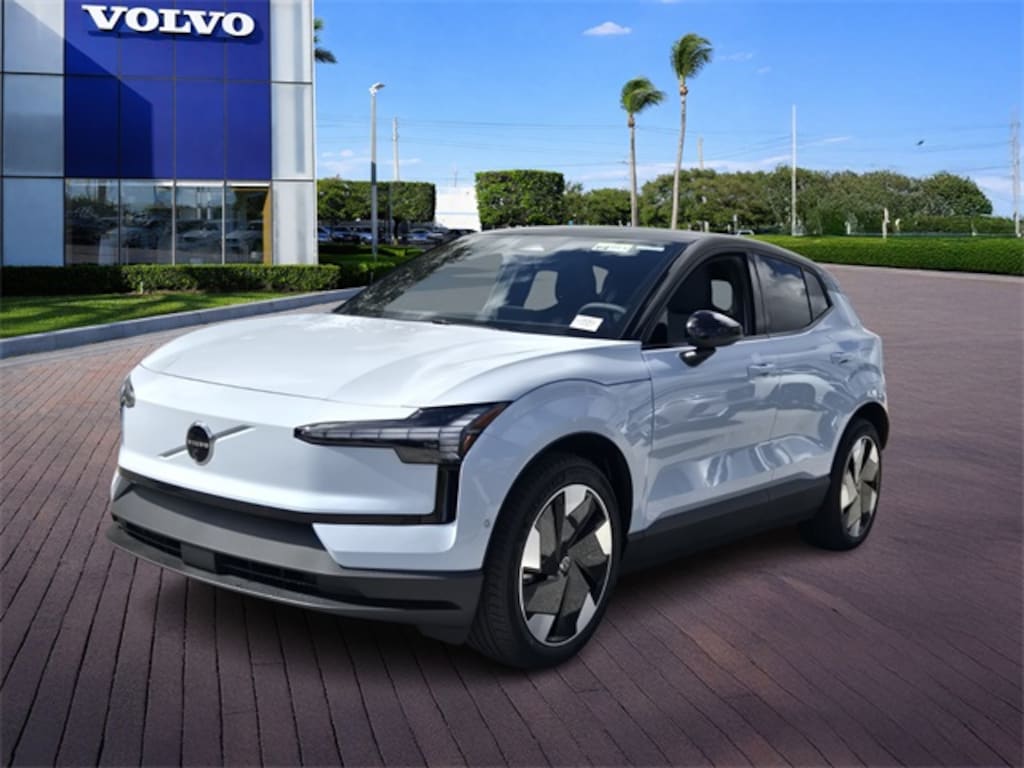 New 2026 Volvo EX30 Twin Motor Ultra SUV