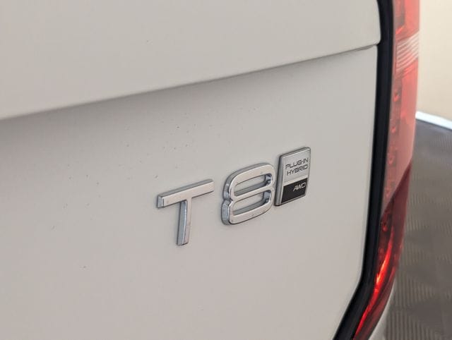 2026 Volvo XC90 Plus - Photo 12