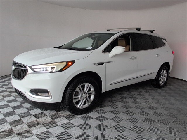 2018 Buick Enclave Essence photo 4