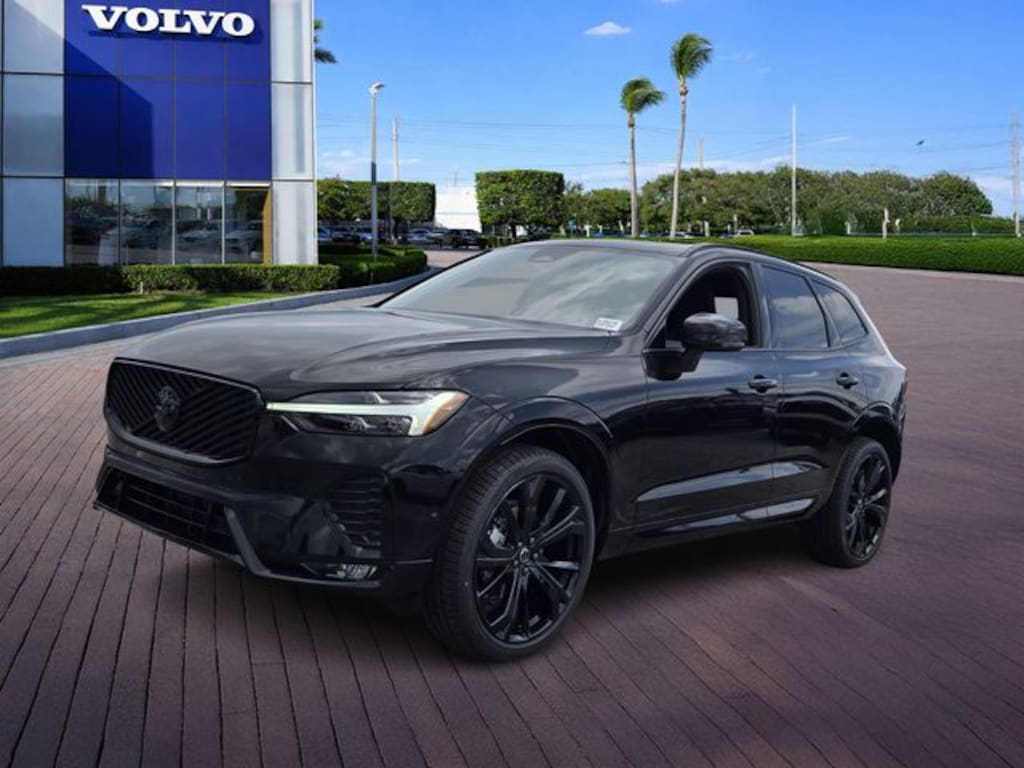 New 2026 Volvo XC60 B5 Ultra Black Edition SUV