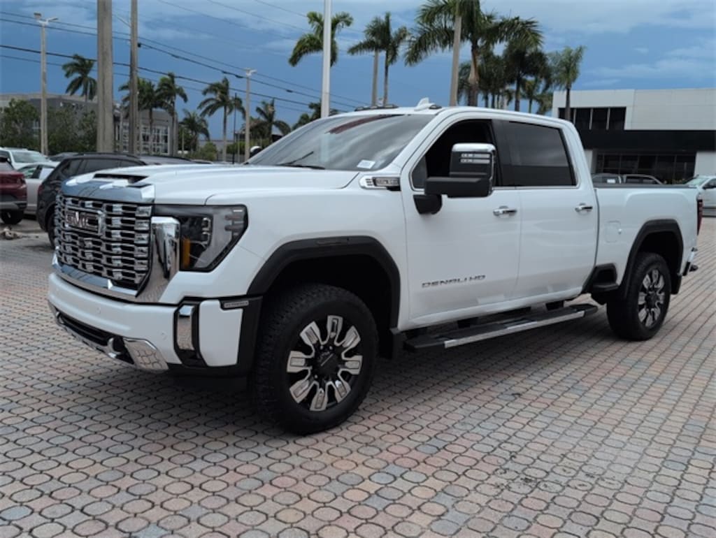 Used 2024 GMC Sierra 2500 HD Denali Truck Crew Cab