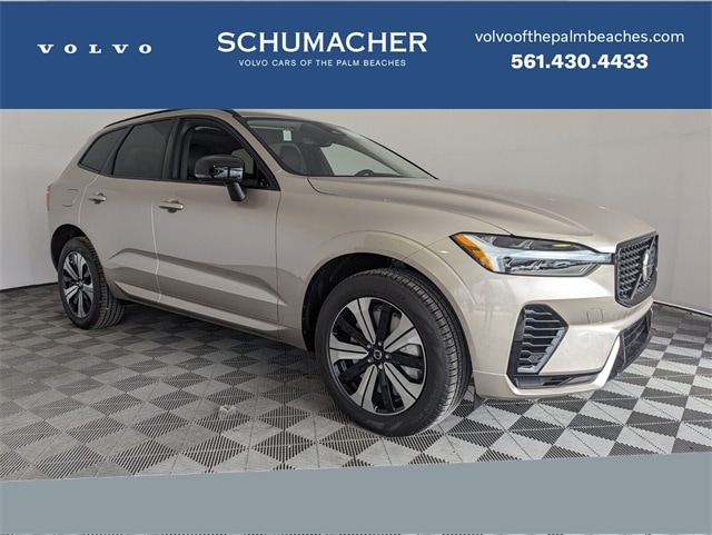 2024 Volvo XC60 plug-in hybrid T8 Core Dark