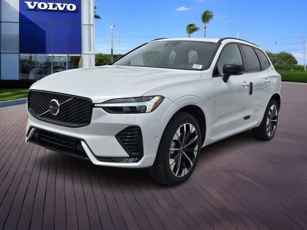 New 2026 Volvo XC60 B5 Plus SUV