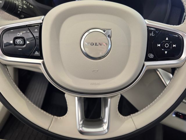 2026 Volvo XC90 Ultra - Photo 27