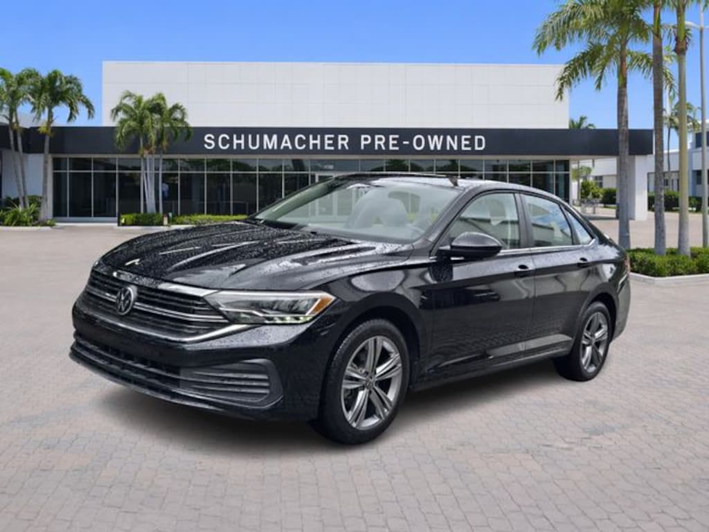 Used 2024 Volkswagen Jetta 1.5T SE Sedan
