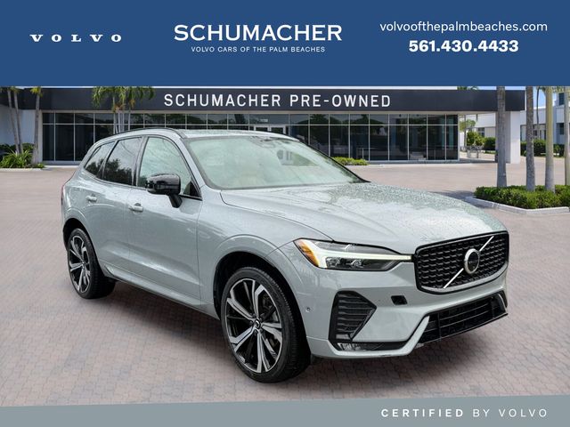 2024 Volvo XC60 B5 Ultimate Dark Theme AWD's photo