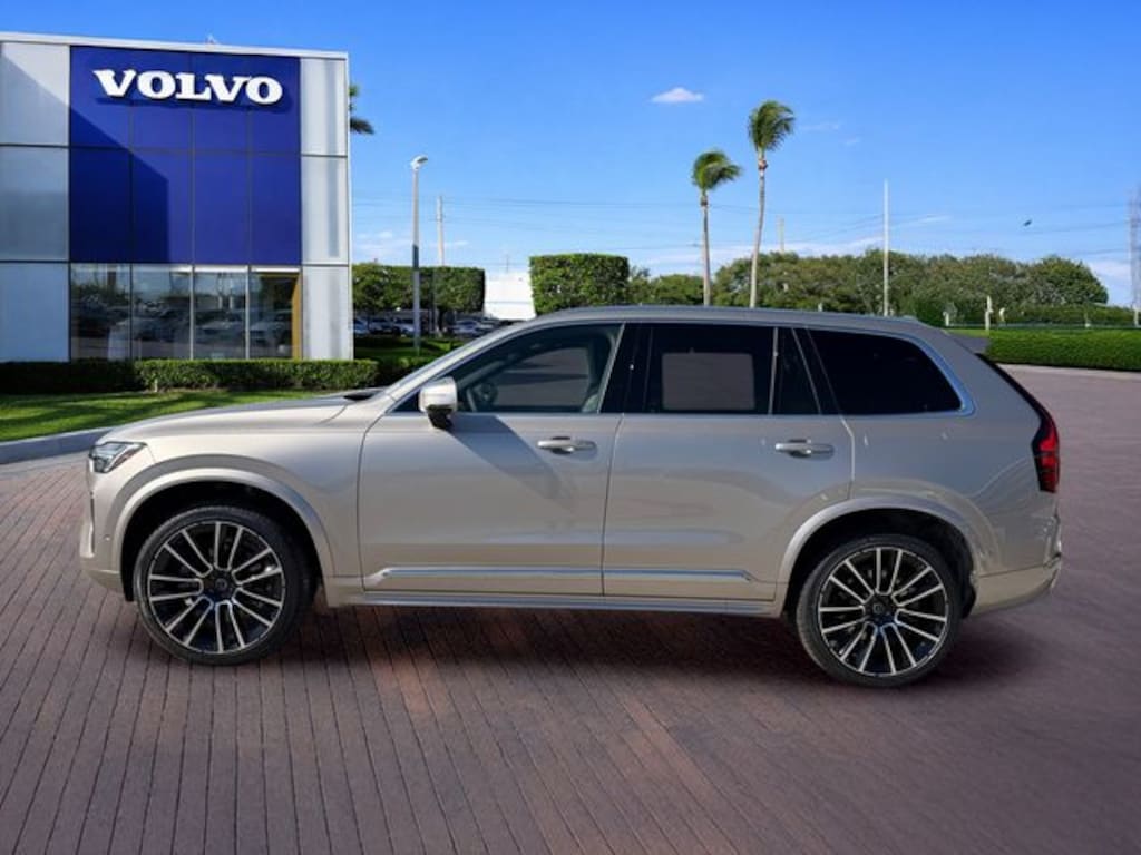 New 2026 Volvo XC90 B6 Plus 7-Seater SUV