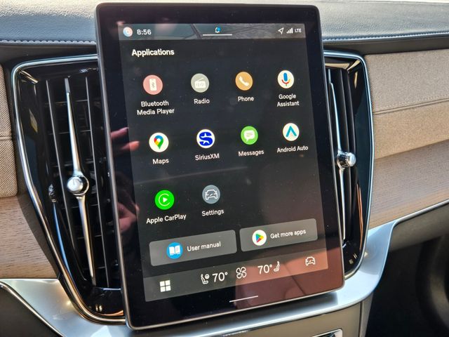 2026 Volvo XC90 Plus - Photo 20
