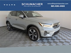 2025 Volvo XC40 B5 Core Bright Theme SUV
