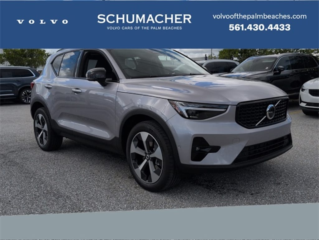 New 2026 Volvo XC40 B5 Plus SUV