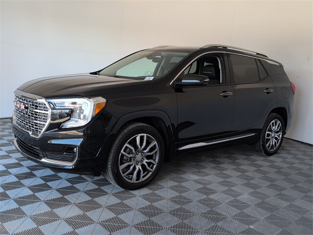 2024 Gmc Terrain Denali photo 4