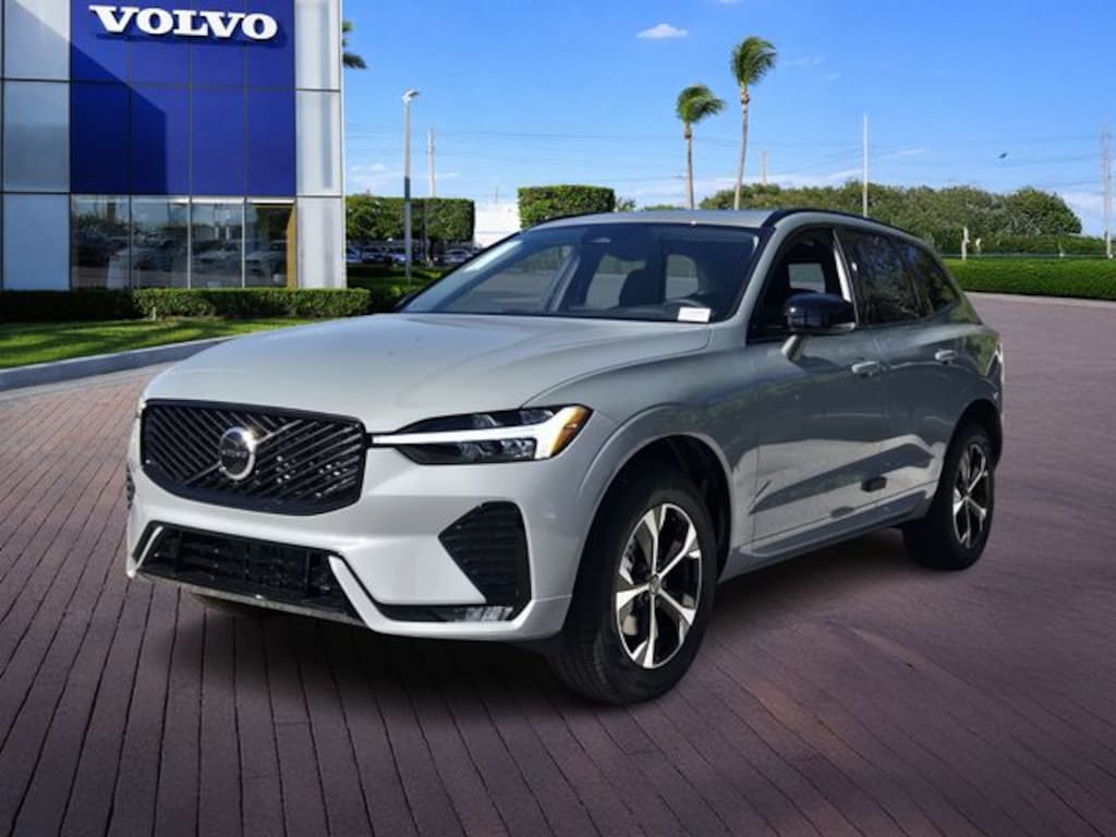 New 2026 Volvo XC60 B5 Core SUV