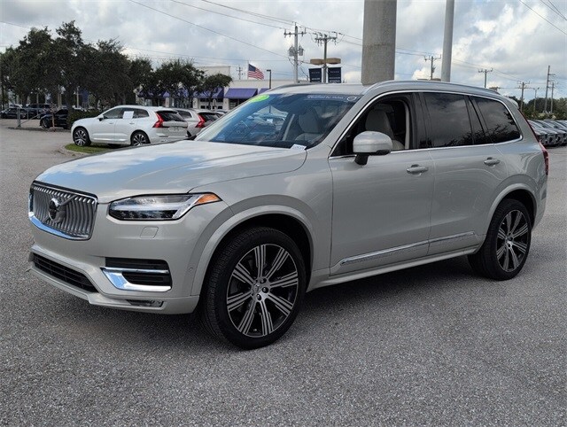 2022 Volvo XC90 Inscription photo 3