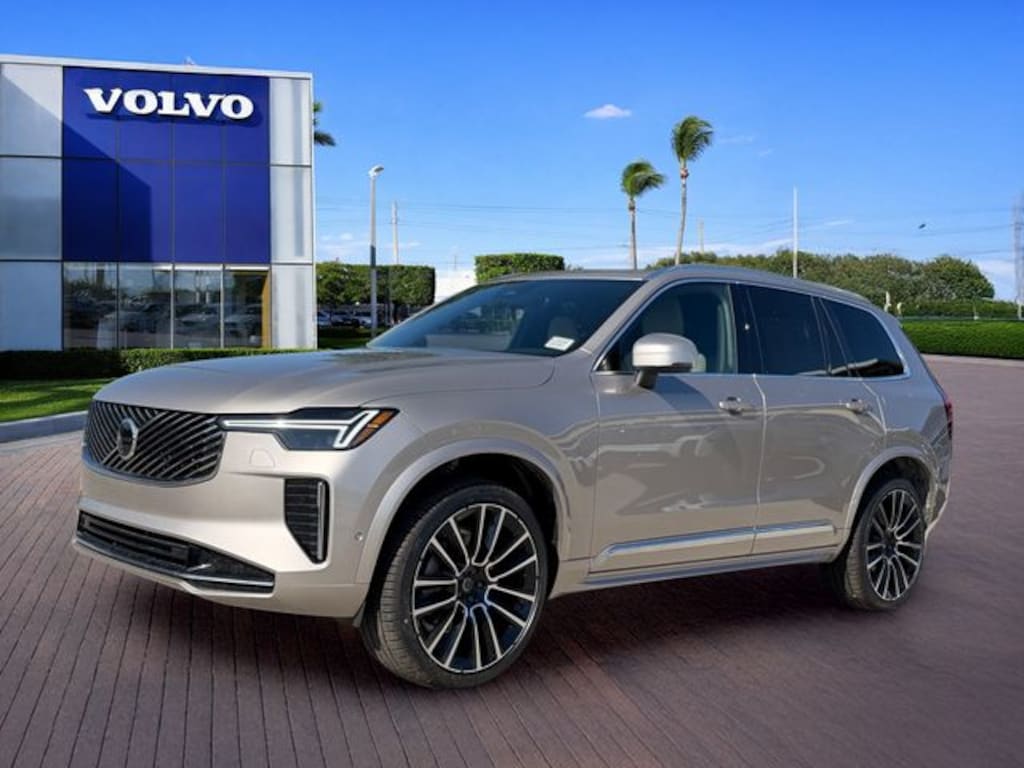 New 2026 Volvo XC90 B6 Plus 7-Seater SUV