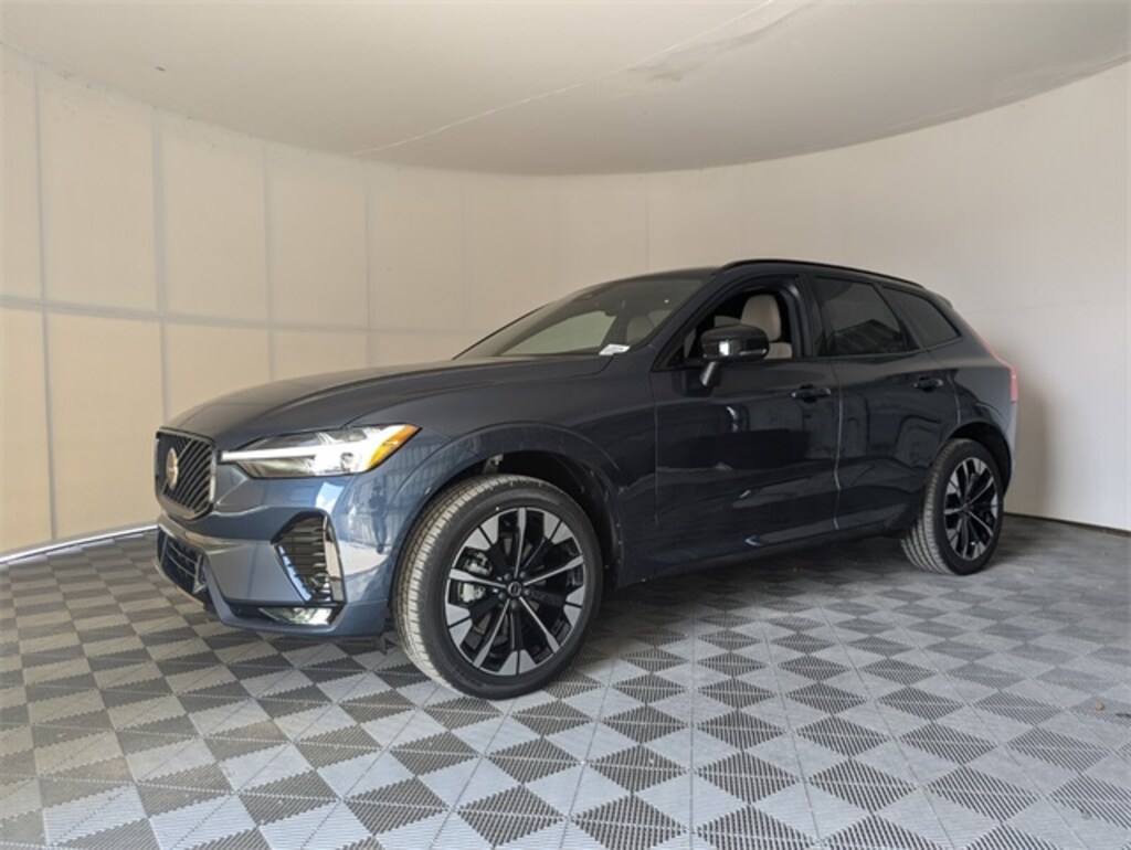 New 2026 Volvo XC60 B5 Plus SUV