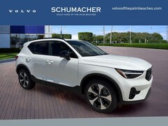 2026 Volvo XC40 B5 Plus AWD SUV