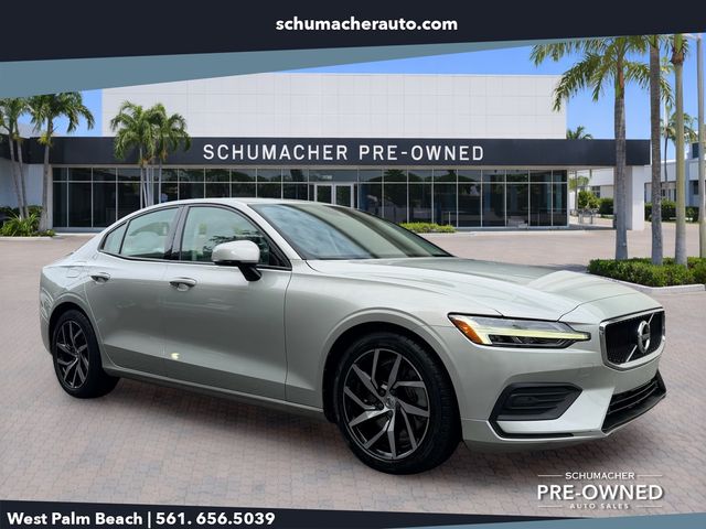 2019 Volvo S60 T6 Momentum AWD's photo