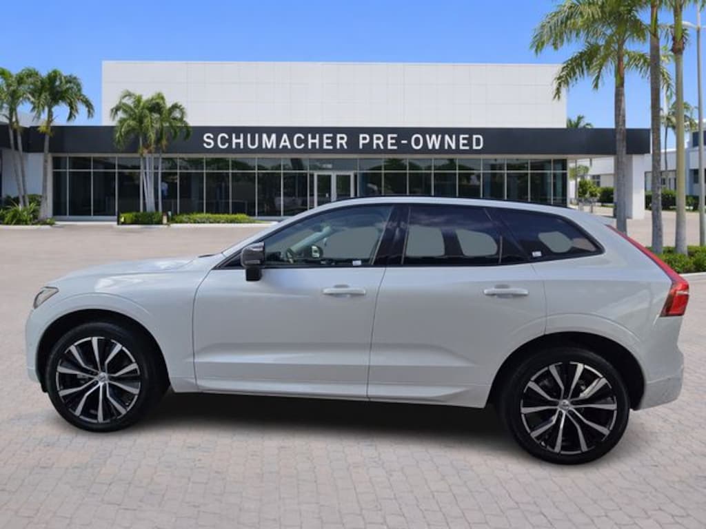 Certified 2024 Volvo XC60 B5 Plus Dark Theme SUV