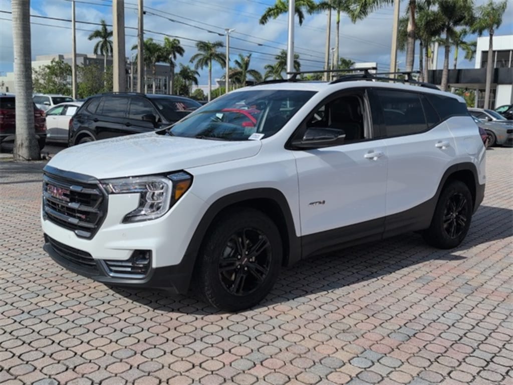 Used 2022 GMC Terrain AT4 SUV