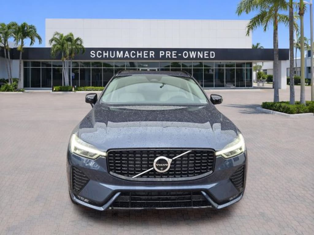 Certified 2024 Volvo XC60 B5 Ultimate Dark Theme SUV