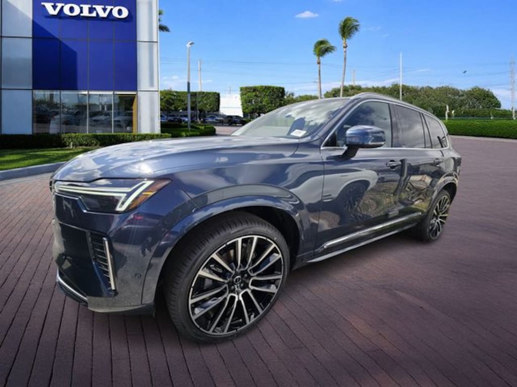 New 2026 Volvo XC90 B6 Plus 7-Seater SUV