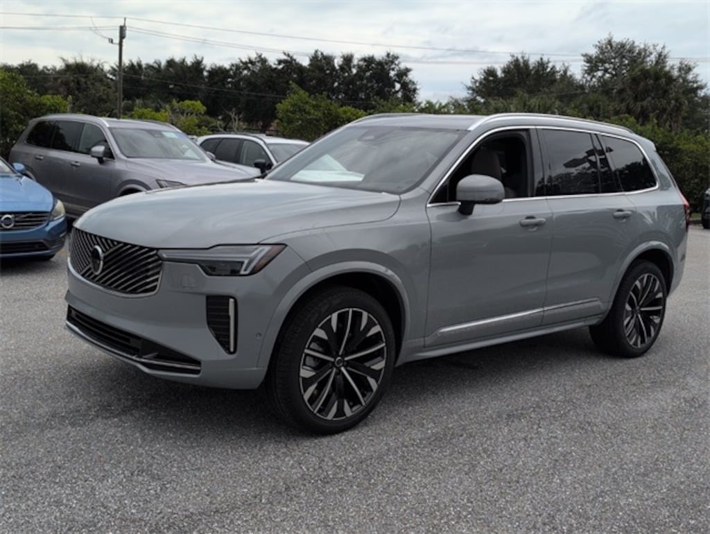 New 2026 Volvo XC90 B6 Plus 7-Seater SUV