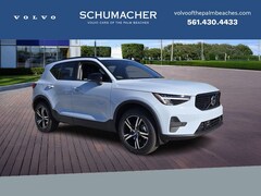 2026 Volvo XC40 B5 Core AWD SUV