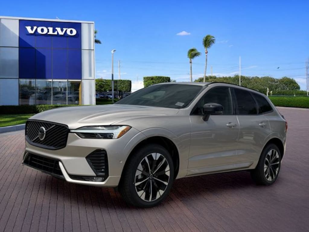 New 2026 Volvo XC60 B5 Plus SUV