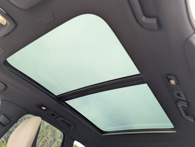 2026 Volvo XC60 Plus - Photo 10